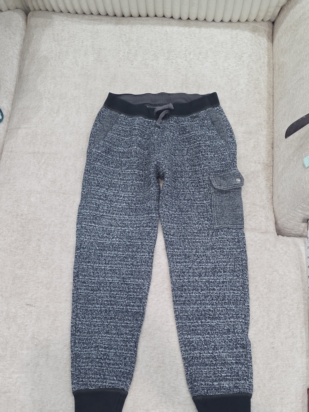 Abercrombie Kids Boys Gray Jogger Pants Size 13/14 Like New